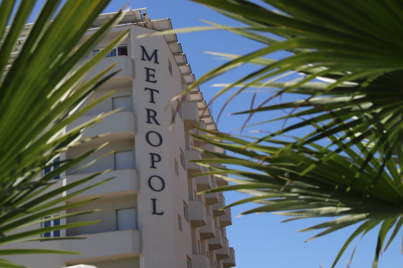 Hotel Metropol เซนีกัลเลีย ภายนอก รูปภาพ