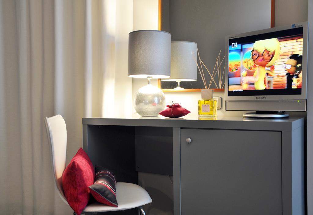 Hotel Metropol เซนีกัลเลีย ห้อง รูปภาพ